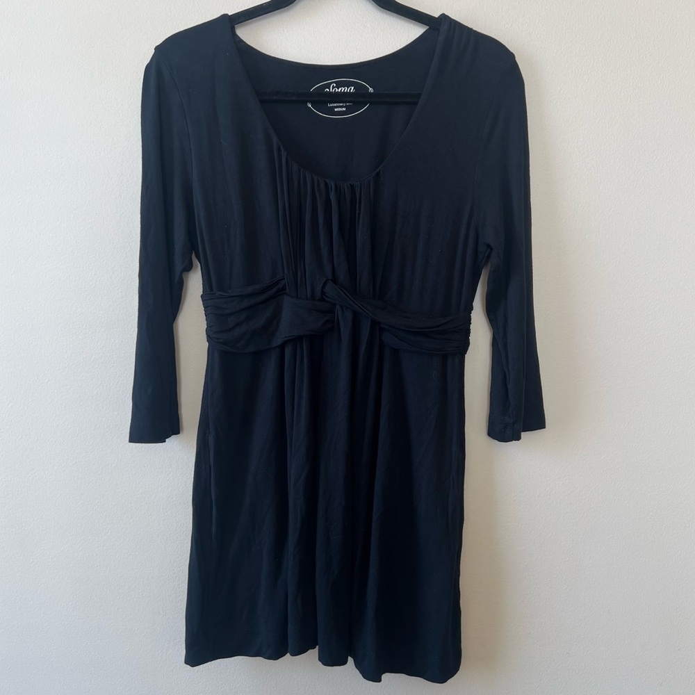 Soma long sleeve twist front black top women’s M stretch soft minimalist neutral
